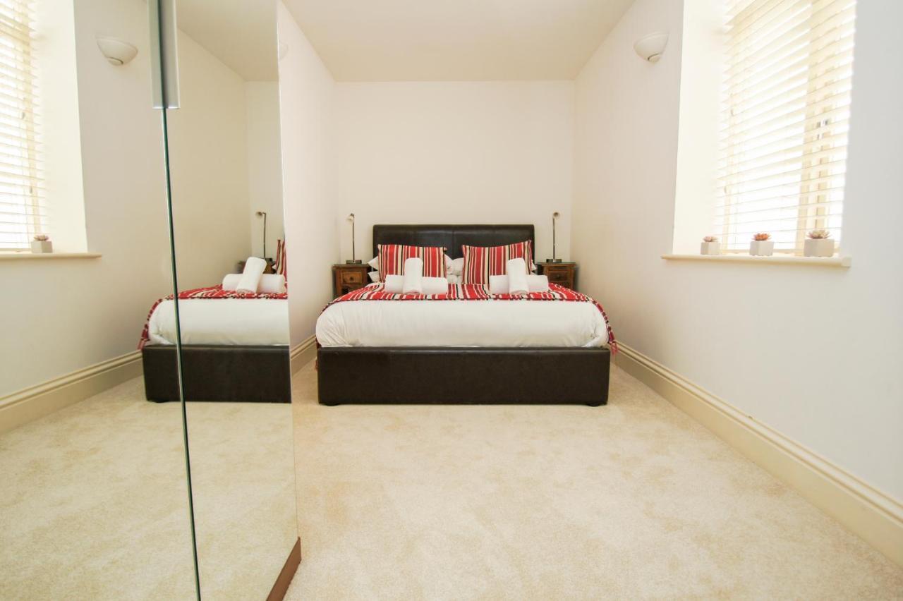 No 5 - Central - By Brighton Holiday Lets Luaran gambar